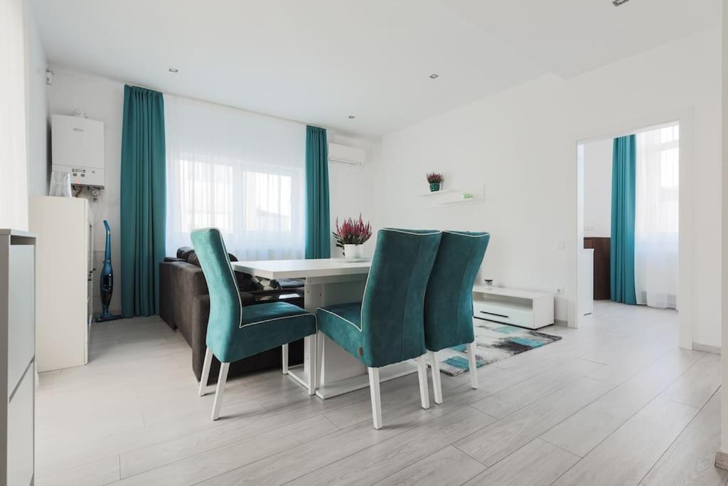 Ambassador Apartment Бая-Маре Экстерьер фото